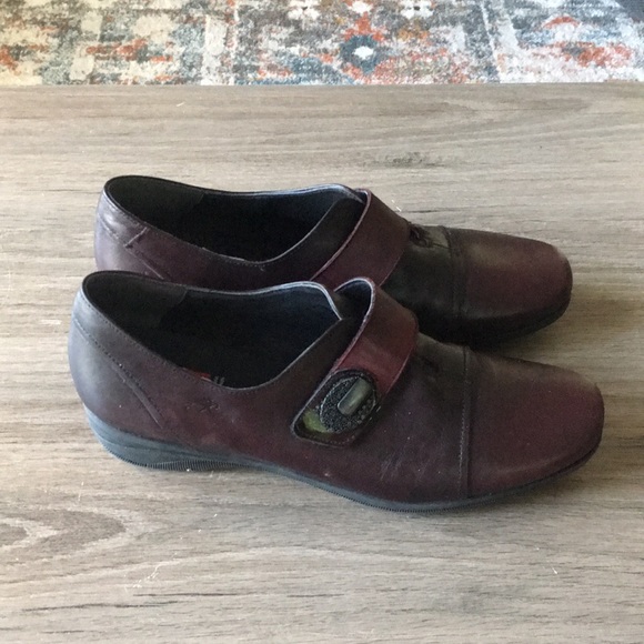 Femme Fuchs women’s slip on - Picture 2 of 10